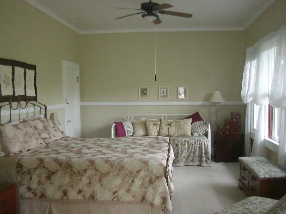 فندق مبيت وإفطار هيلو Old Hawaiian Bed And Breakfast