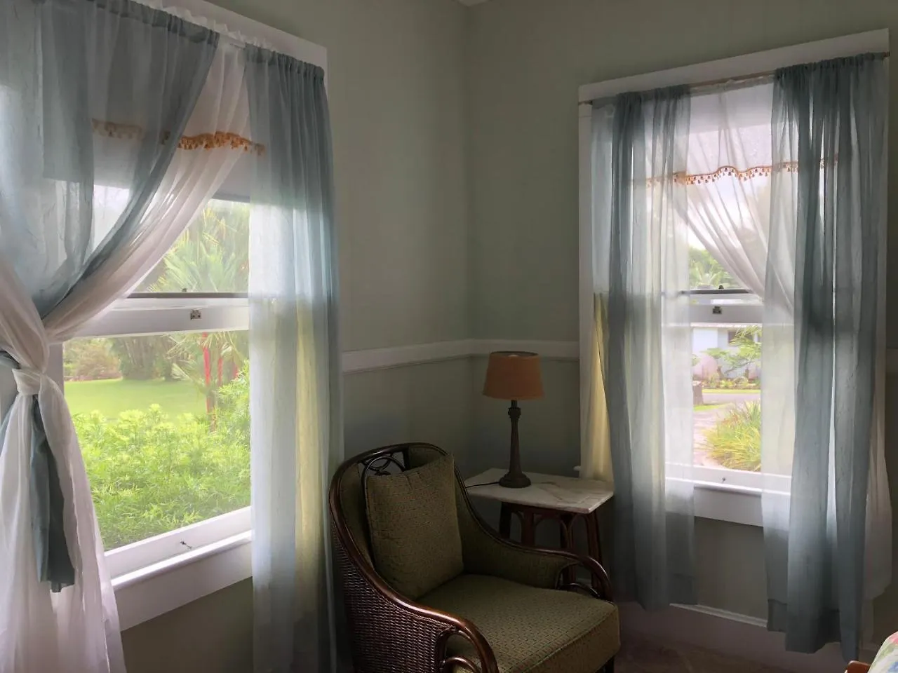 Old Hawaiian Bed And Breakfast Hilo